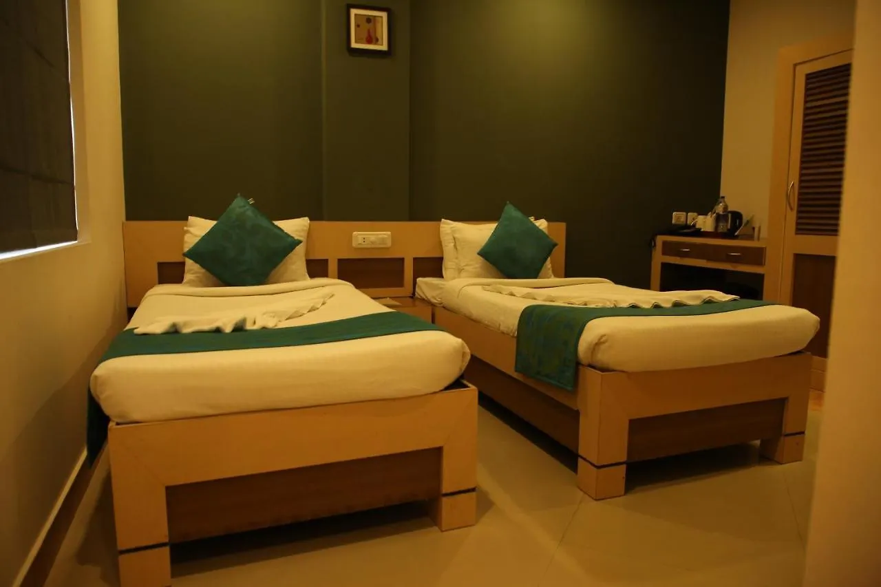 Hotel Metromanor Kozhikode 2*,  India